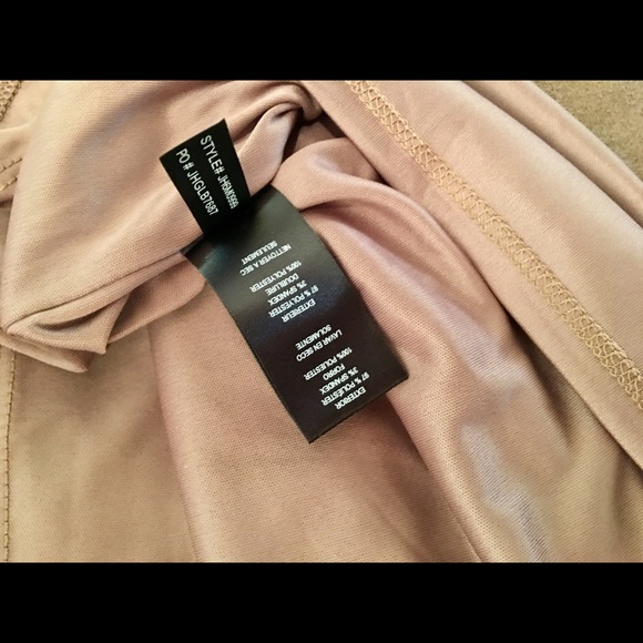 π΅ Jessica Howard π΅ - Picture 4 of 5